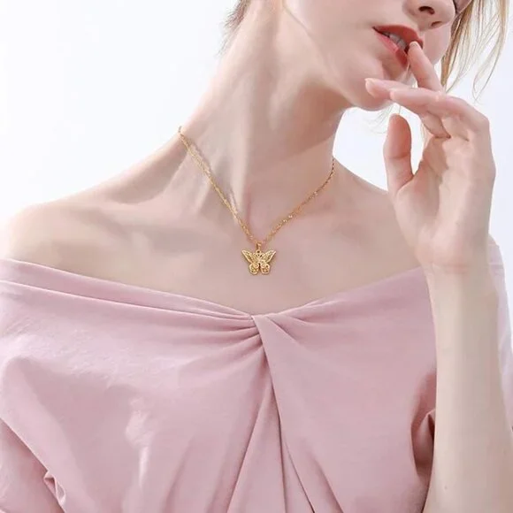 Neiman Marcus 18k Gold Plated Butterfly Necklace - Picture 2 of 6